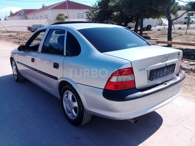 Opel Vectra 1998, 215,387 km - 1.6 l - Bakı