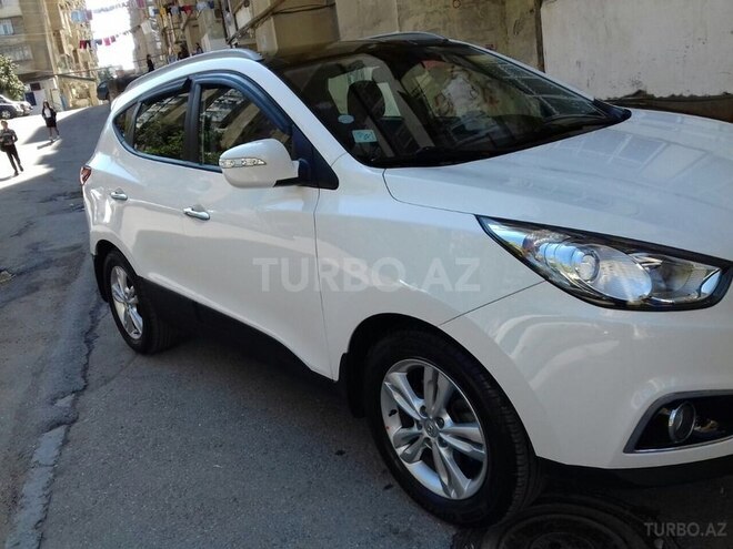Hyundai ix35 2013, 60,000 km - 2.0 l - Bakı
