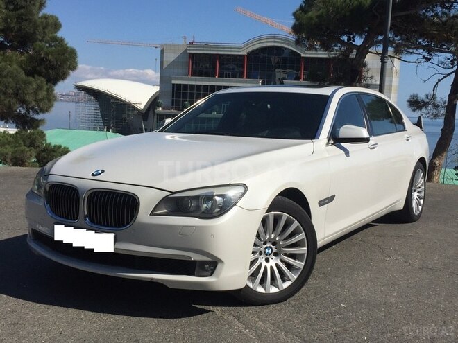 BMW 750 2011, 85,000 km - 4.4 l - Bakı