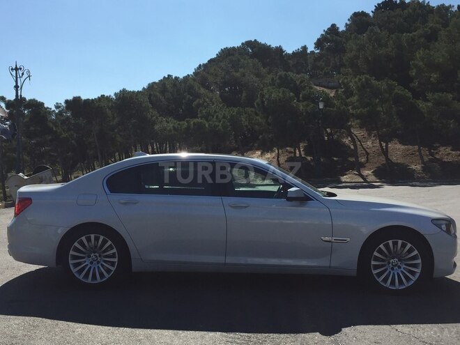 BMW 750 2011, 85,000 km - 4.4 l - Bakı
