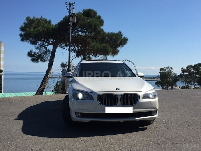 BMW 750 2011, 85,000 km - 4.4 l - Bakı