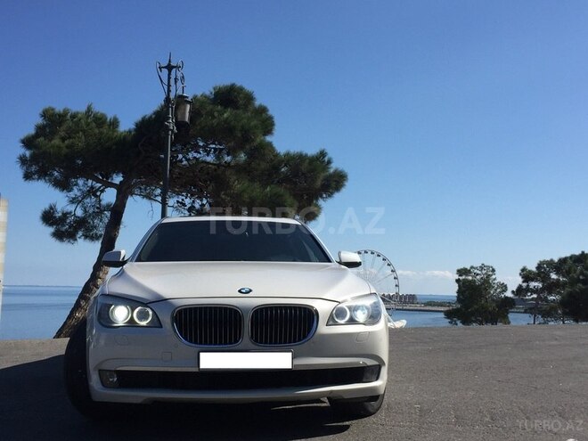 BMW 750 2011, 85,000 km - 4.4 l - Bakı