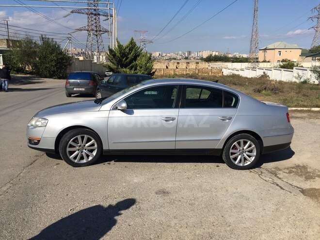 Volkswagen Passat 2010, 192,000 km - 2.0 l - Bakı