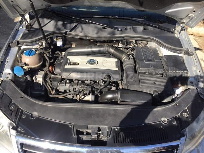 Volkswagen Passat 2010, 192,000 km - 2.0 l - Bakı