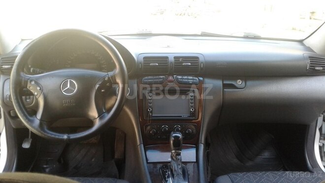 Mercedes C 220 2001, 245,000 km - 2.2 l - Bakı