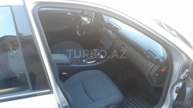 Mercedes C 220 2001, 245,000 km - 2.2 l - Bakı