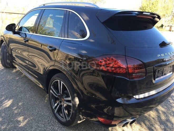Porsche Cayenne GTS 2013, 44,000 km - 4.8 l - Bakı