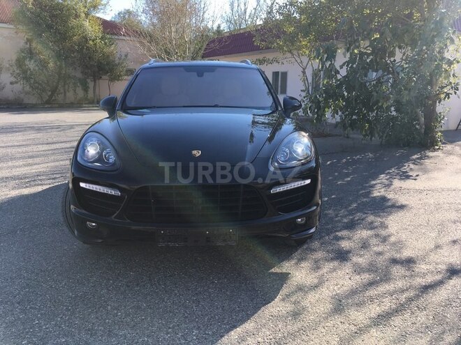 Porsche Cayenne GTS 2013, 44,000 km - 4.8 l - Bakı