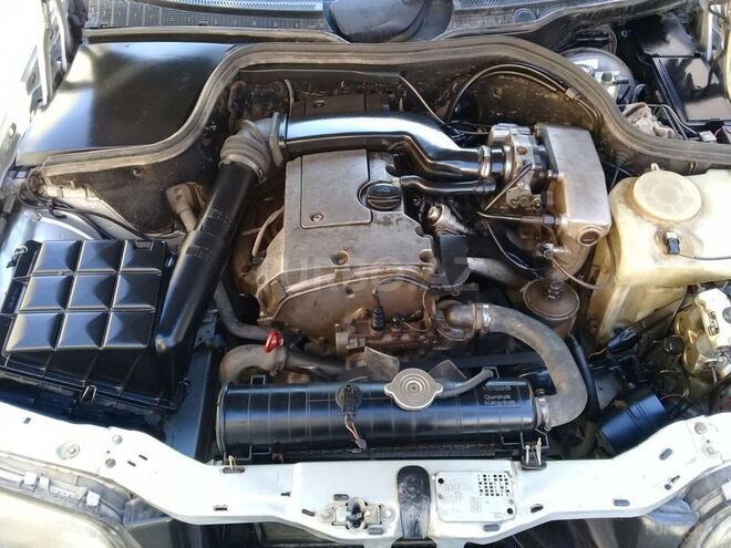 Mercedes C 180 1993, 235,800 km - 1.8 l - Bakı