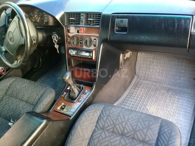 Mercedes C 180 1993, 235,800 km - 1.8 l - Bakı