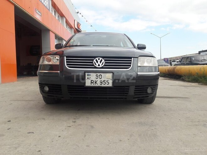 Volkswagen Passat 2003, 119,000 km - 1.8 l - Sumqayıt