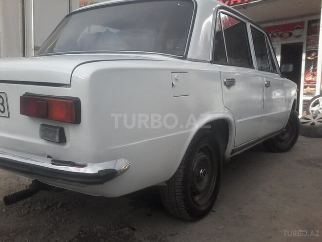 LADA (VAZ) 21011 1980, 299,541 km - 1.3 l - Quba