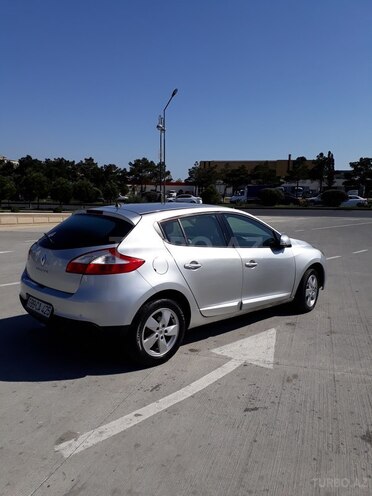 Renault Megane 2011, 147,000 km - 2.0 l - Bakı