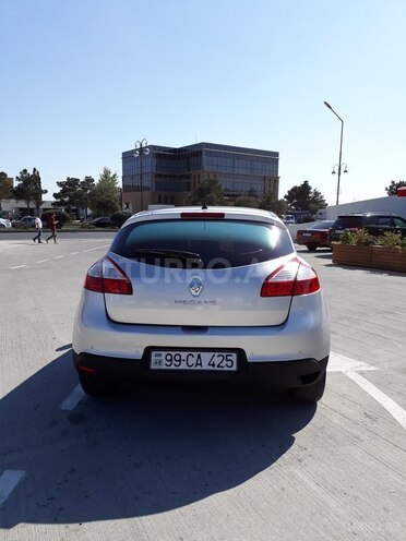 Renault Megane 2011, 147,000 km - 2.0 l - Bakı