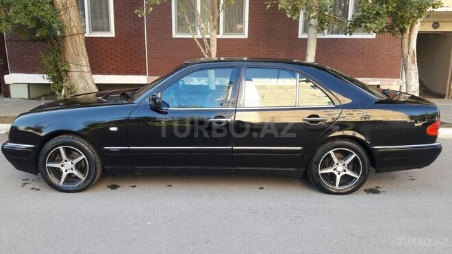 Mercedes E 230 1997, 460,000 km - 2.3 л - Bakı