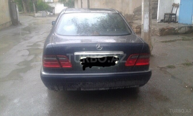 Mercedes C 230 1996, 2,556 km - 0.3 l - Bakı