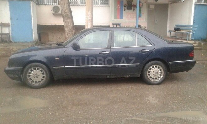 Mercedes C 230 1996, 2,556 km - 0.3 l - Bakı