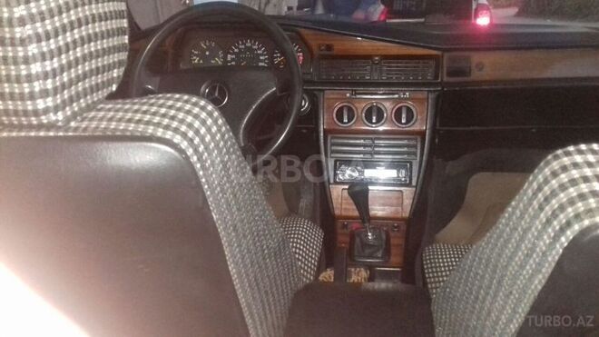 Mercedes 190 1991, 350,000 km - 2.0 л - Bakı