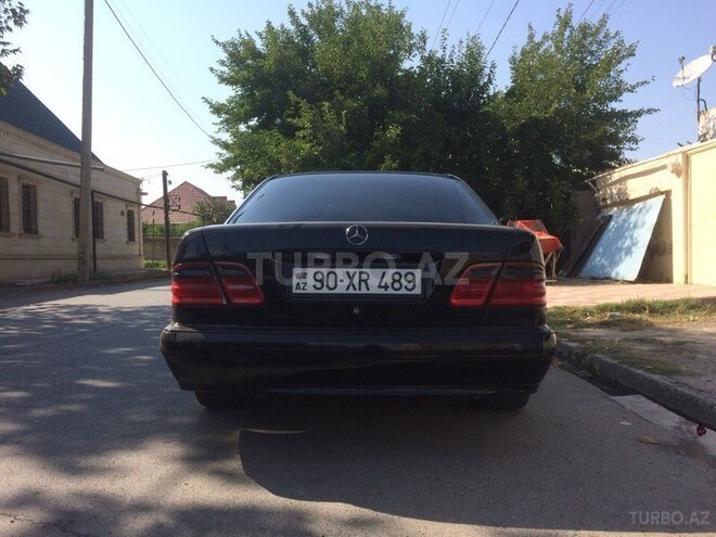 Mercedes E 240 1999, 334,290 km - 2.4 l - Gəncə