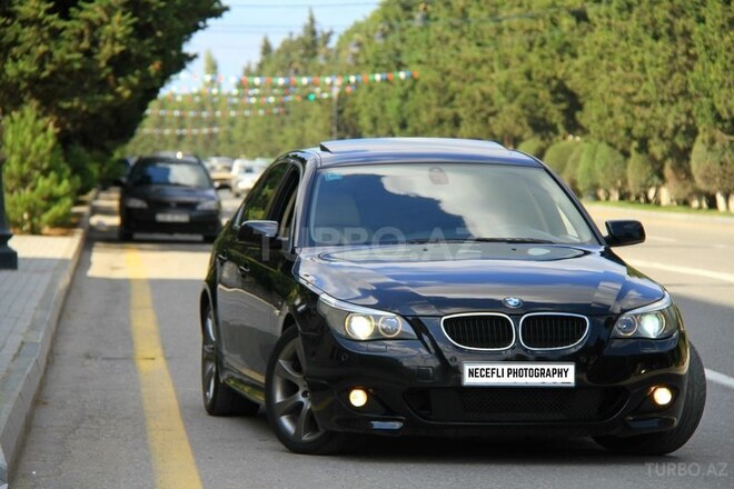 BMW 530 2005, 210,000 km - 3.0 l - Bakı