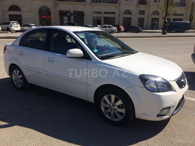 Kia Rio 2011, 145,000 km - 1.4 л - Bakı