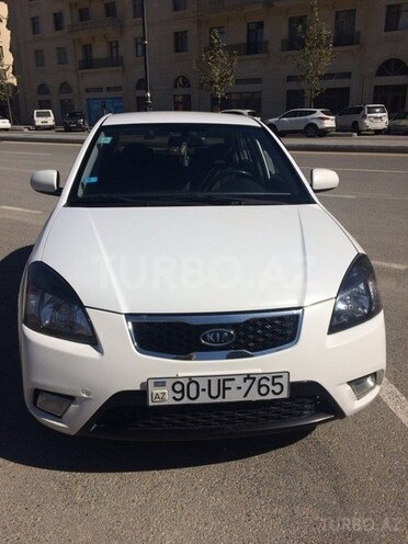 Kia Rio 2011, 145,000 km - 1.4 л - Bakı