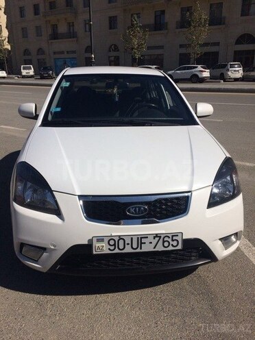 Kia Rio 2011, 145,000 km - 1.4 л - Bakı