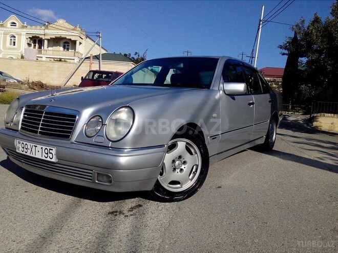 Mercedes E 220 1999, 350,000 km - 2.2 л - Bakı