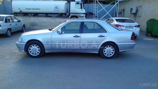 Mercedes C 180 1997, 193,000 km - 1.8 л - Bakı