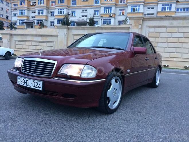 Mercedes C 240 1998, 230,000 km - 2.4 l - Bakı