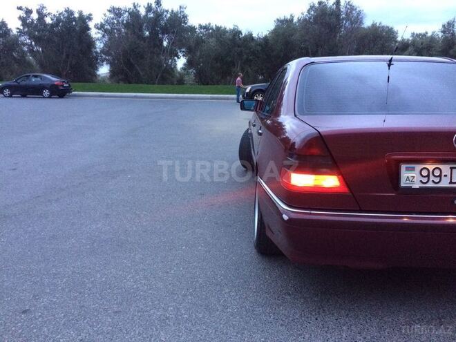 Mercedes C 240 1998, 230,000 km - 2.4 l - Bakı