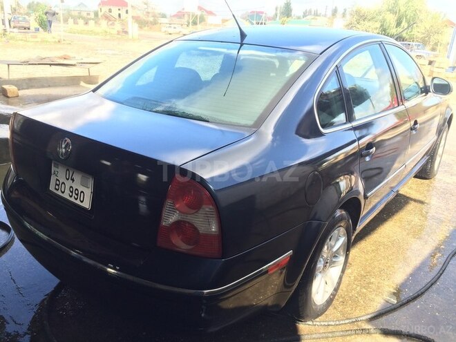 Volkswagen Passat 2003, 147,000 km - 1.8 l - Ağcabədi