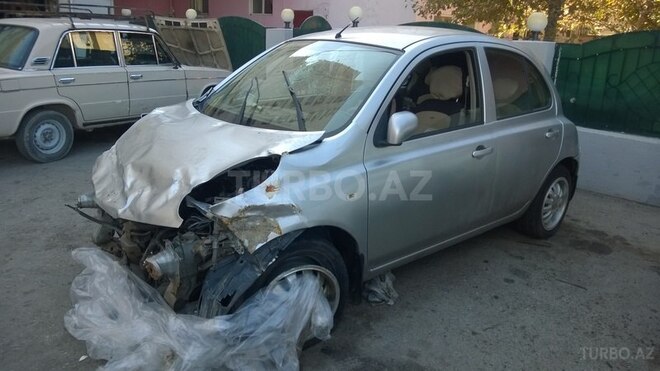 Nissan March 2002, 157,454 km - 1.2 l - Bakı