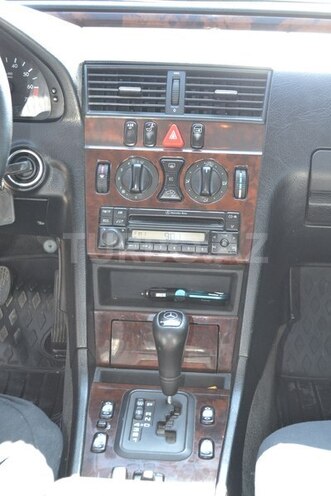 Mercedes C 240 1998, 223,500 km - 2.4 л - Bakı