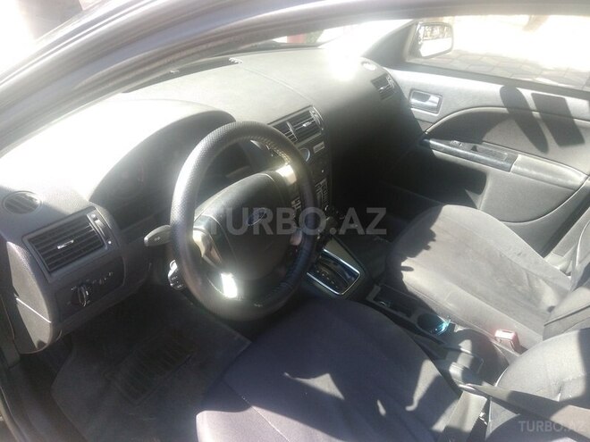 Ford Mondeo 2003, 245,000 km - 2.0 l - Bakı