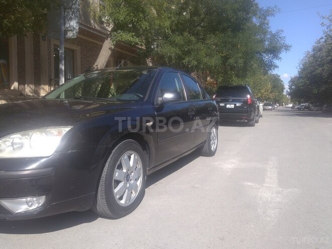 Ford Mondeo 2003, 245,000 km - 2.0 l - Bakı