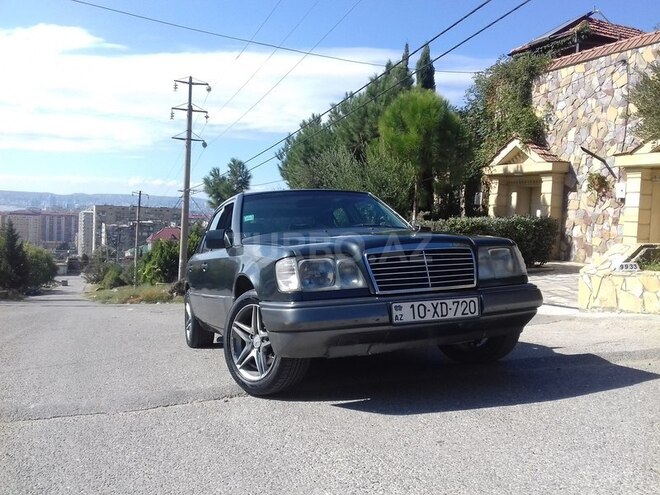 Mercedes E 220 1994, 468,086 km - 0.2 л - Bakı