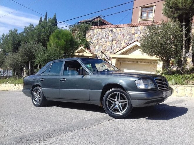 Mercedes E 220 1994, 468,086 km - 0.2 л - Bakı