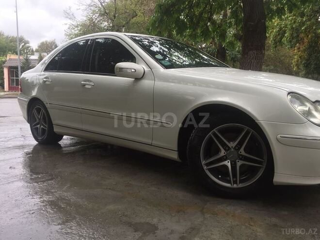 Mercedes C 240 2004, 120,000 km - 2.6 л - Mingəçevir