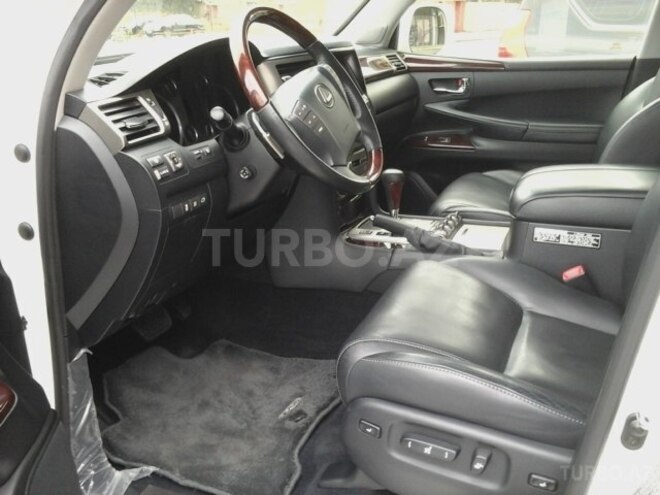 Lexus LX 570 2013, 40,230 km - 5.7 л - Bakı