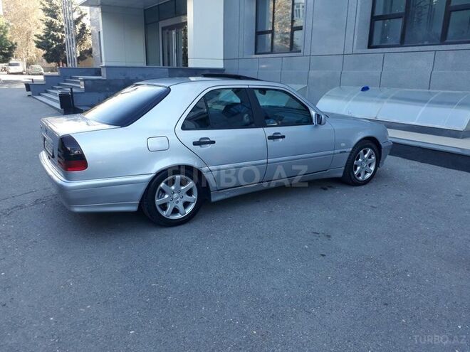 Mercedes C 240 1997, 324,560 km - 2.4 l - Sumqayıt