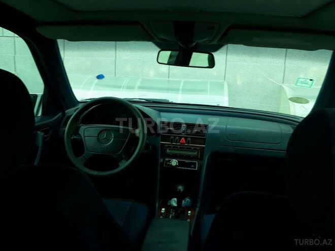 Mercedes C 240 1997, 324,560 km - 2.4 l - Sumqayıt