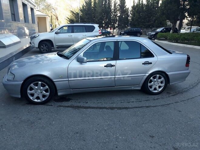 Mercedes C 240 1997, 324,560 km - 2.4 l - Sumqayıt