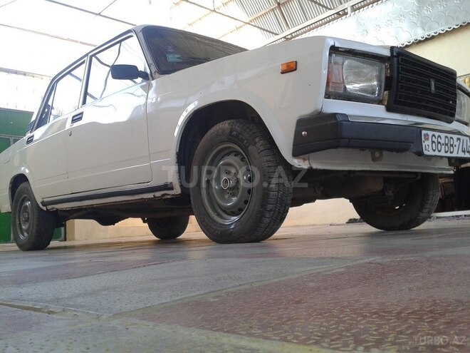LADA (VAZ) 2107 1983, 586,658 km - 1.3 l - Samux