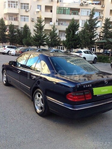 Mercedes E 240 2000, 265,000 km - 2.4 l - Bakı