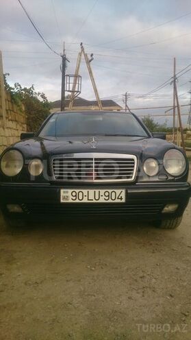 Mercedes E 240 1998, 350,000 km - 2.4 л - Bakı