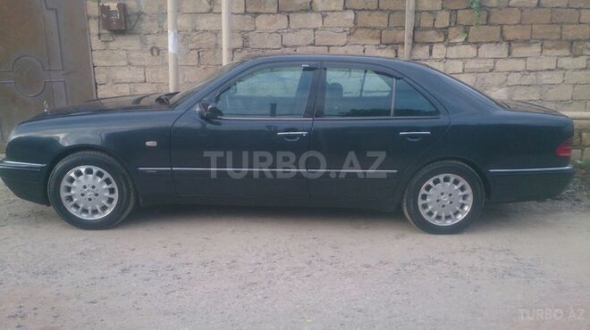 Mercedes E 240 1998, 350,000 km - 2.4 л - Bakı