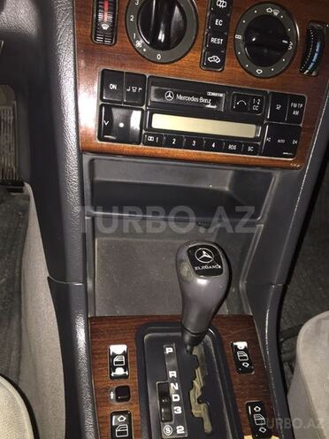 Mercedes C 180 1995, 222,000 km - 1.8 l - Quba