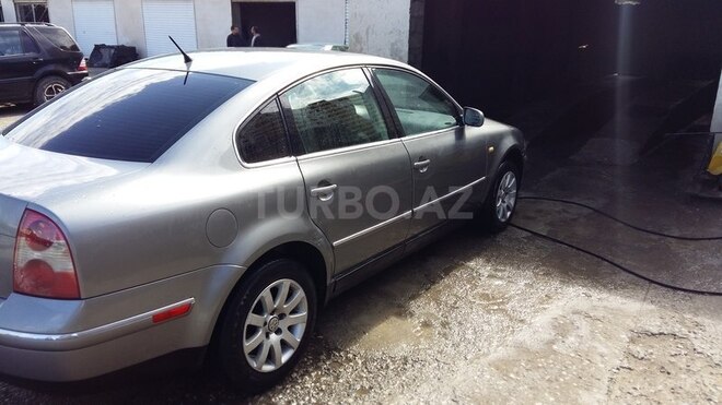 Volkswagen Passat 2002, 299,777 km - 1.8 л - Bakı