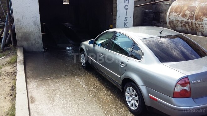 Volkswagen Passat 2002, 299,777 km - 1.8 л - Bakı